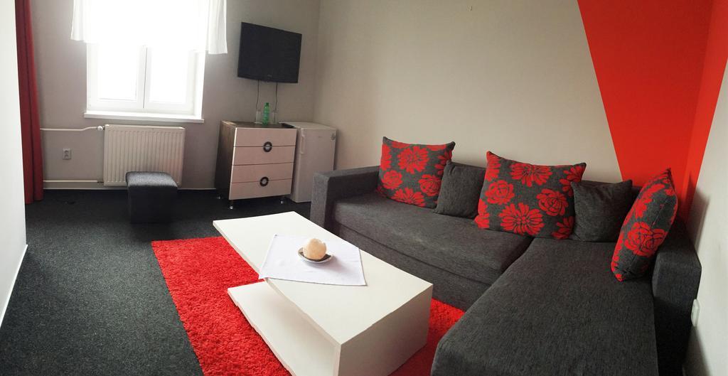 Hotel Sonata Hradec nad Moravici Quarto foto